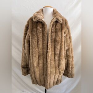 Atelier by B Thomas Reversible Faux Fur Coat M Tan Beige Zip Winter Jacket Glam
